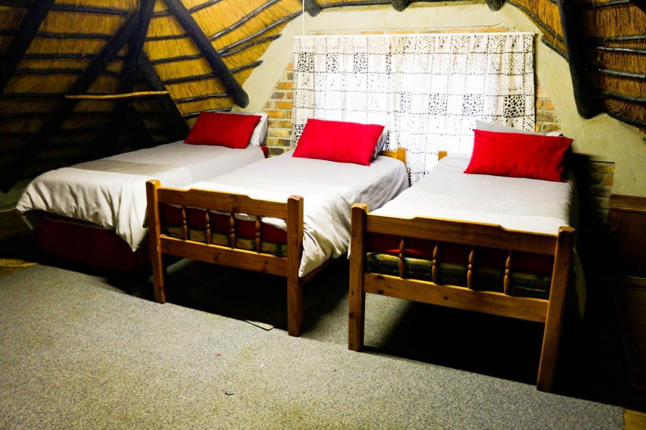 Nanisto Bush Lodge マールロス・パーク エクステリア 写真