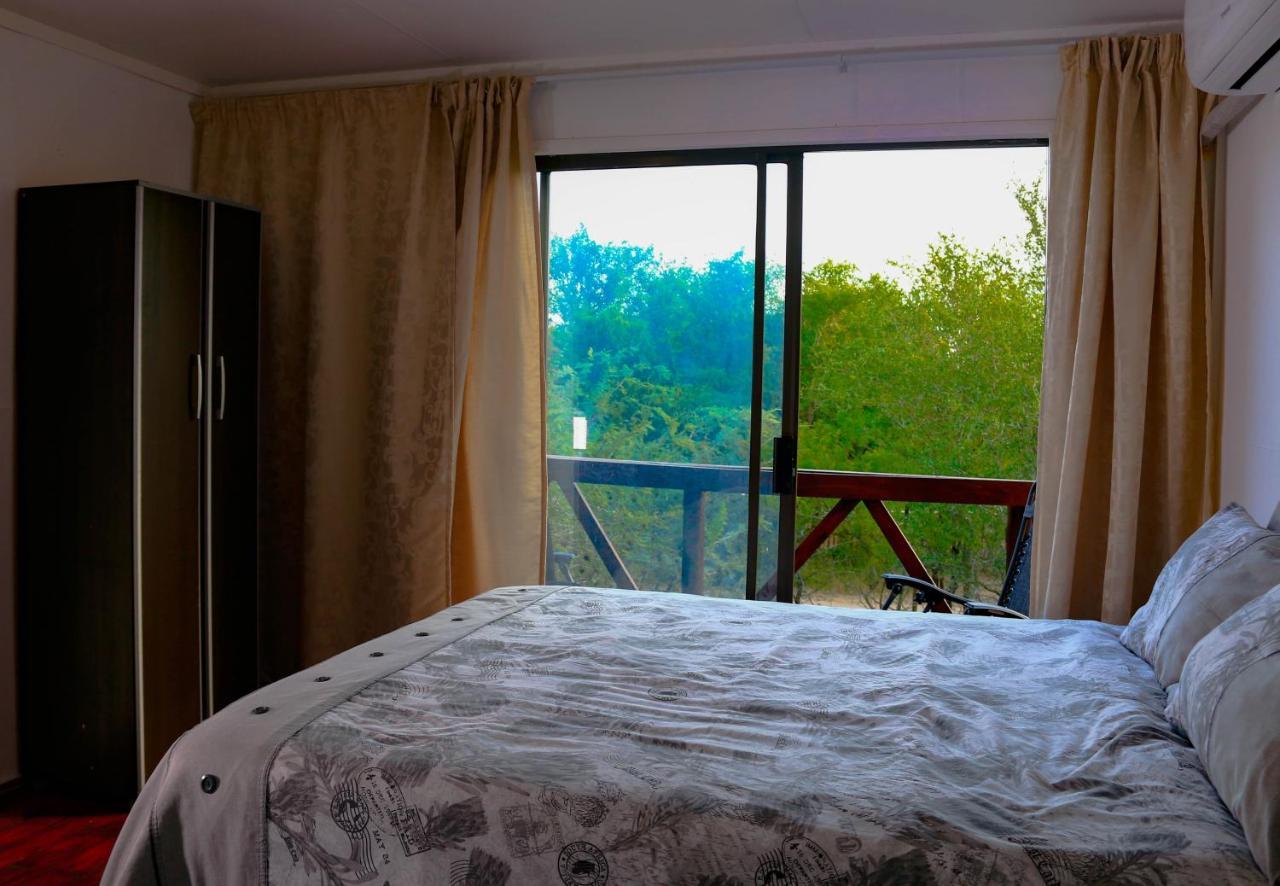 Nanisto Bush Lodge マールロス・パーク エクステリア 写真